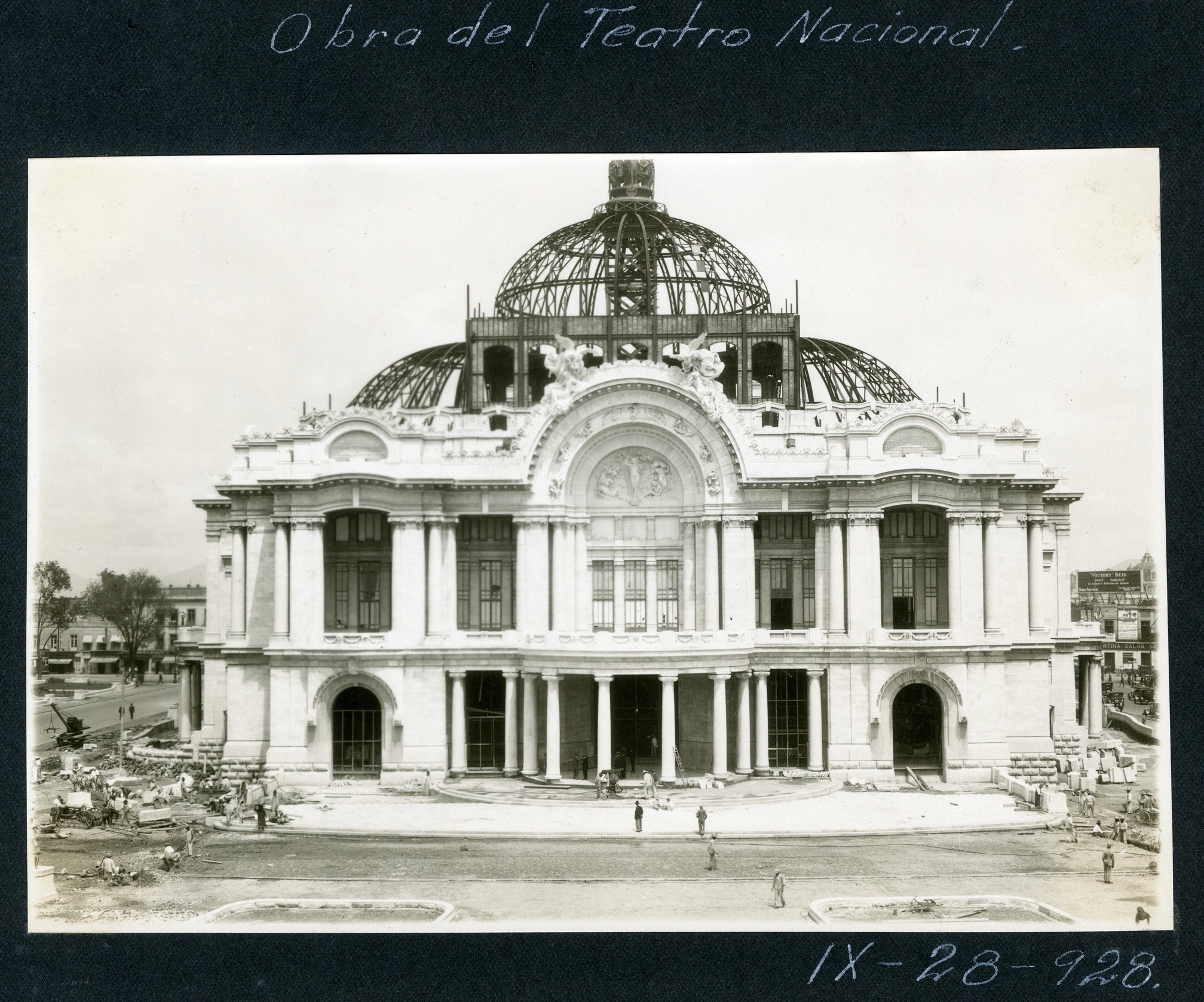 The building during its construction, 1928.