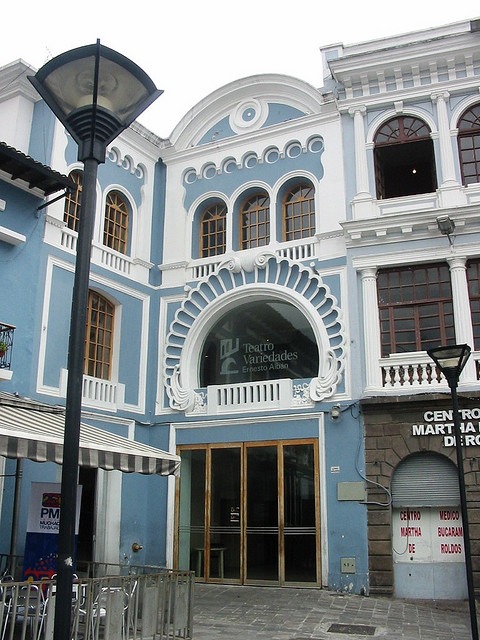 Variedades Theater