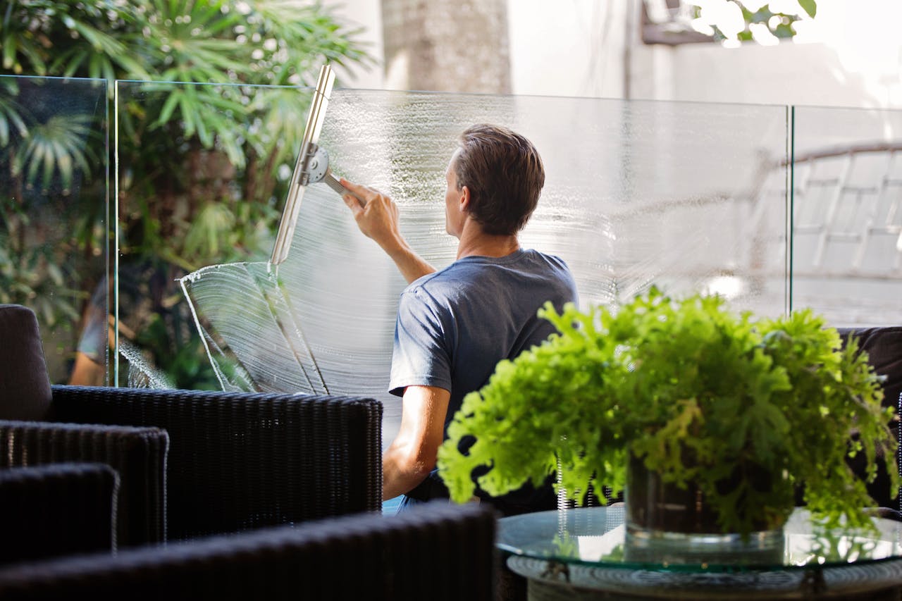 5 Qualities to Attain of a Window Cleaner