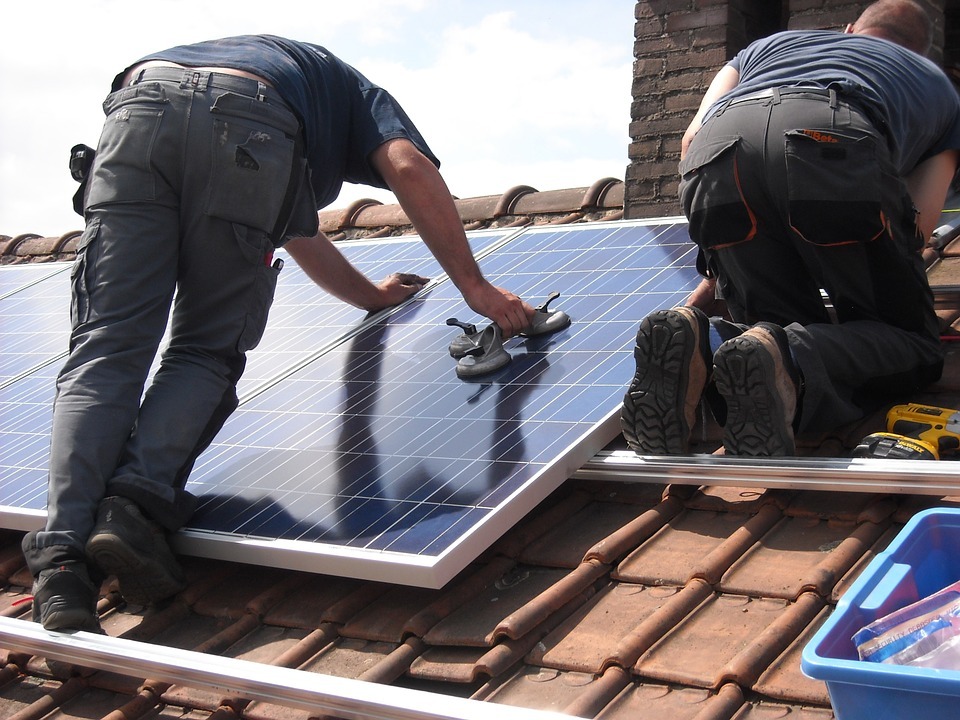 6 Reasons Why You Need To Have A Solar System Installed In Your Residential Homes