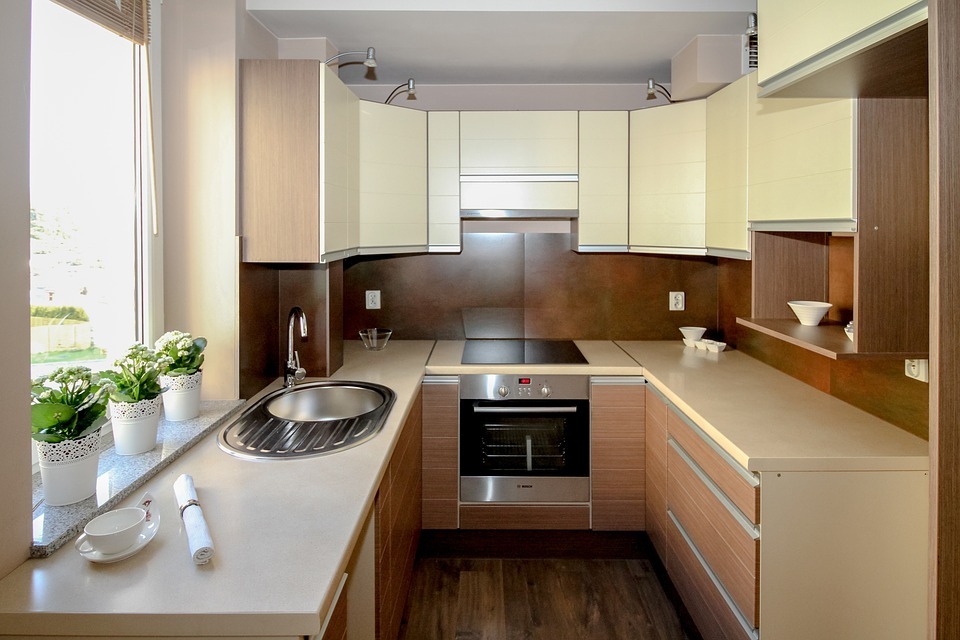 How to manage a small space kitchen read this!
