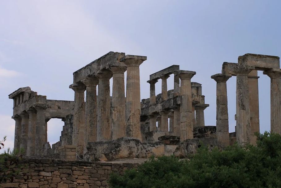 surviving remains of an ancient Doric Greek structure