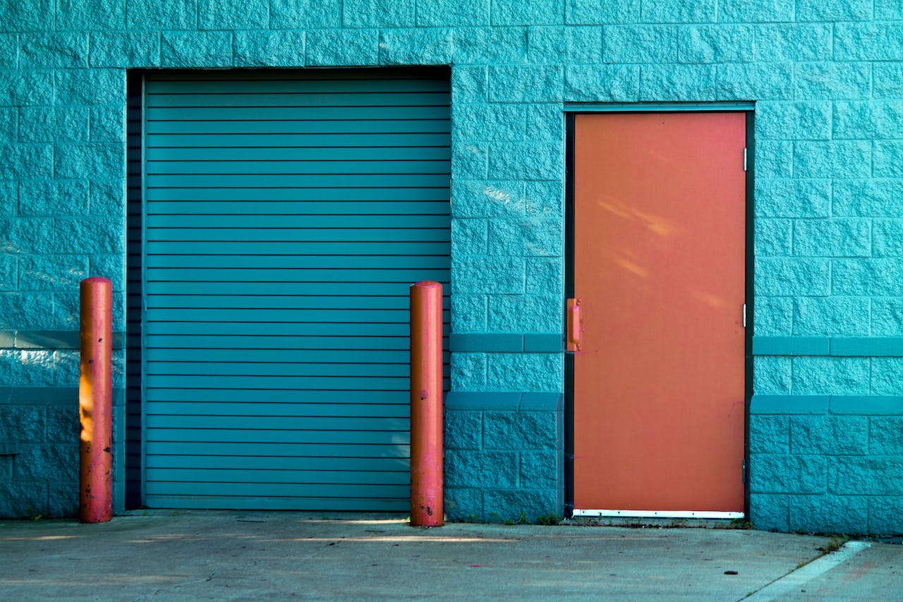 Commercial Garage Door Repair DIY Guide