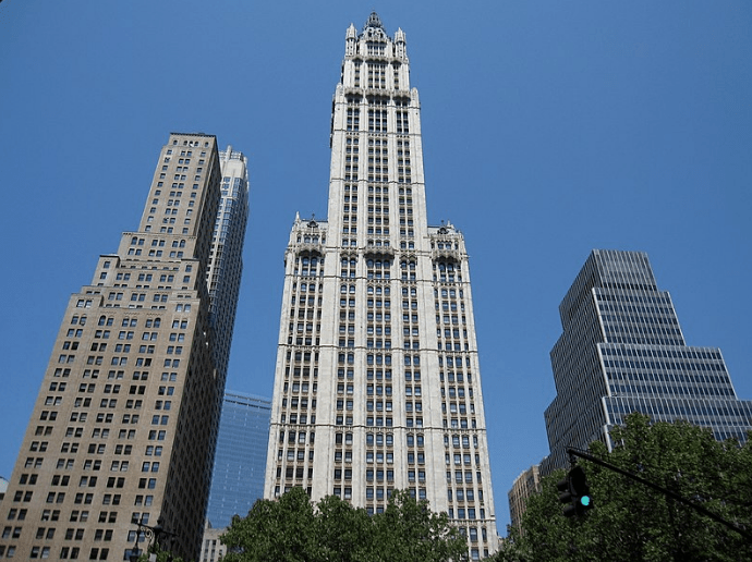 A picture of the Woolworth building from the east