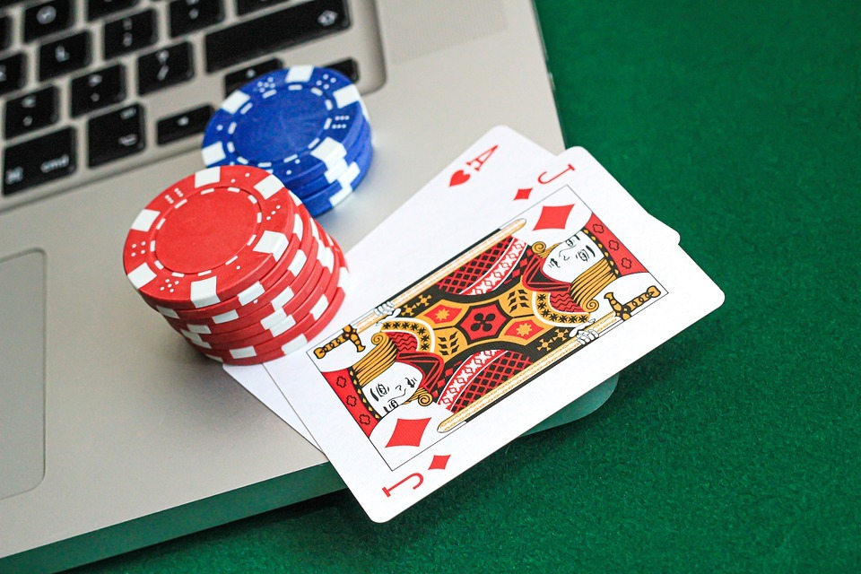 Cyber Slots: A Guide to the Different Types of Online Casino Games | New  York Spaces