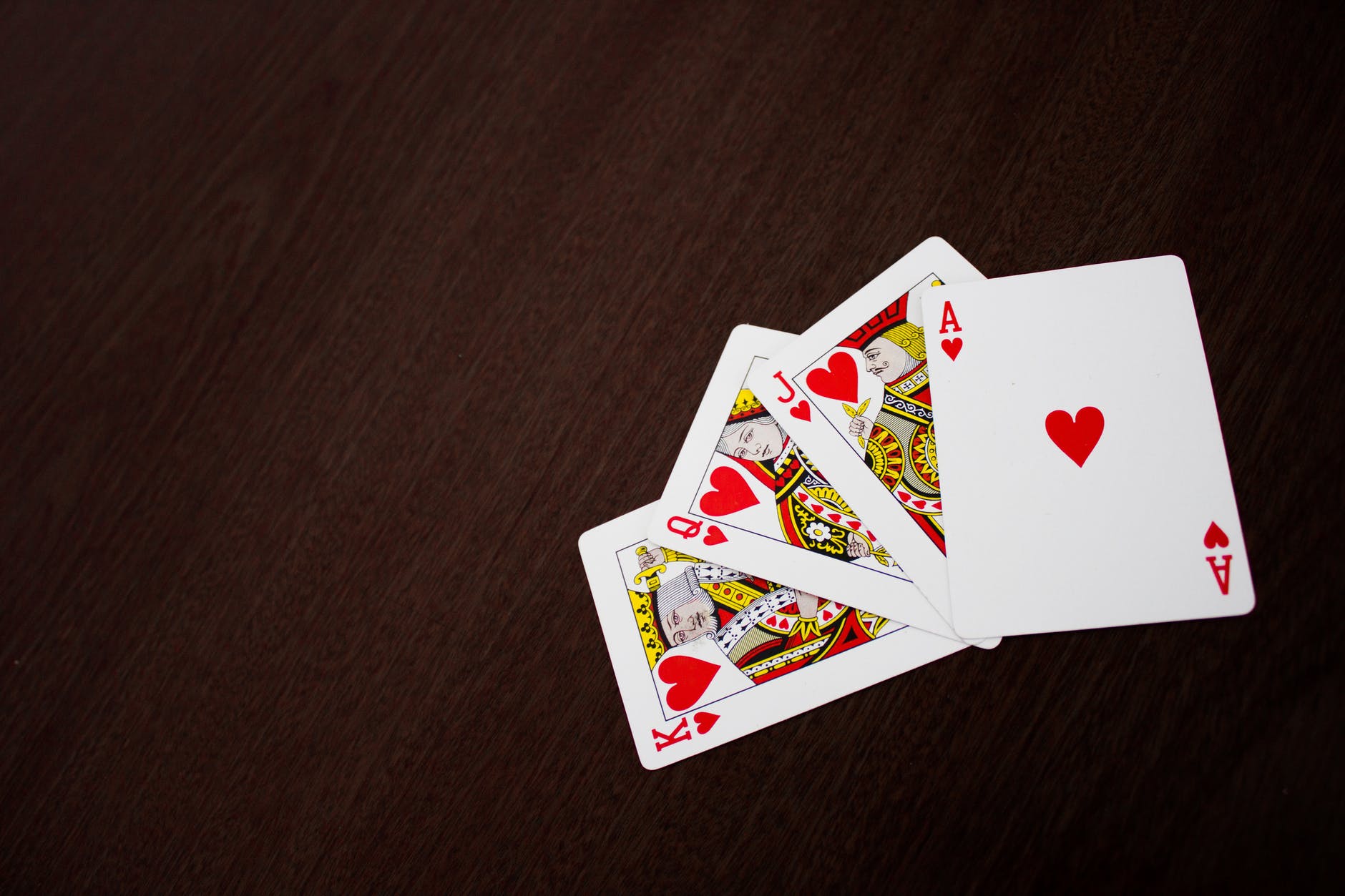Benefits of Playing Online Casino Games | New York Spaces