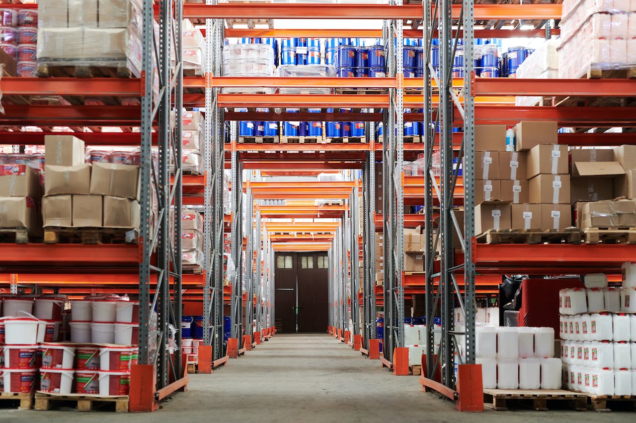 What Are The Different Types Of Warehouses, And How Are They Beneficial?
