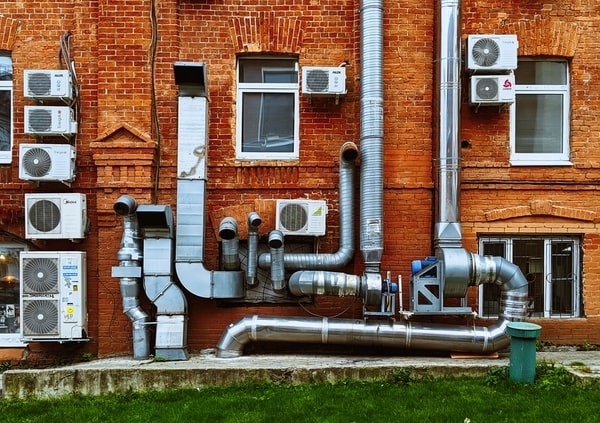 What are the different types of heat pumps available