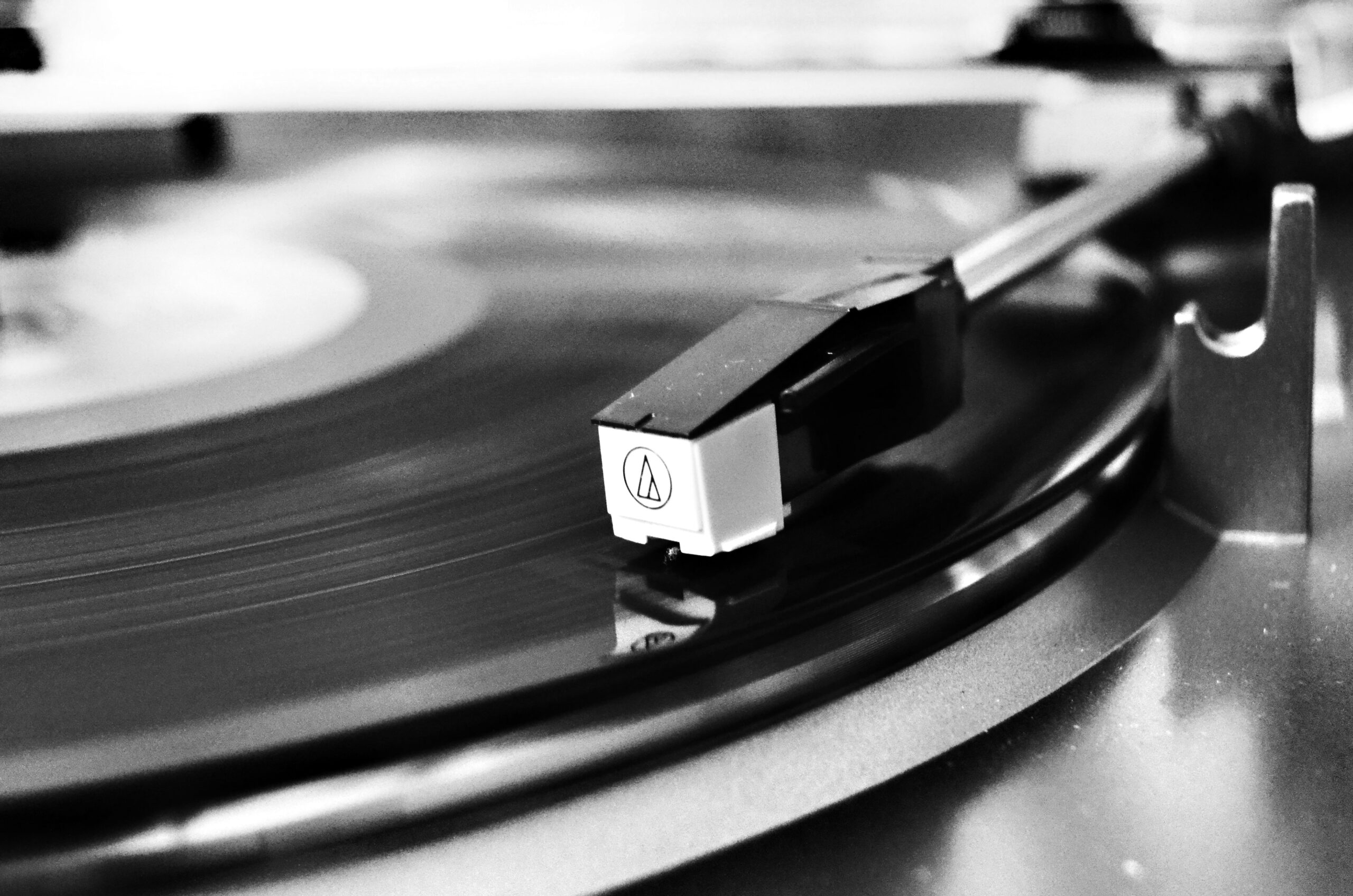 The Role of Vinyl Records in New York's Music Culture