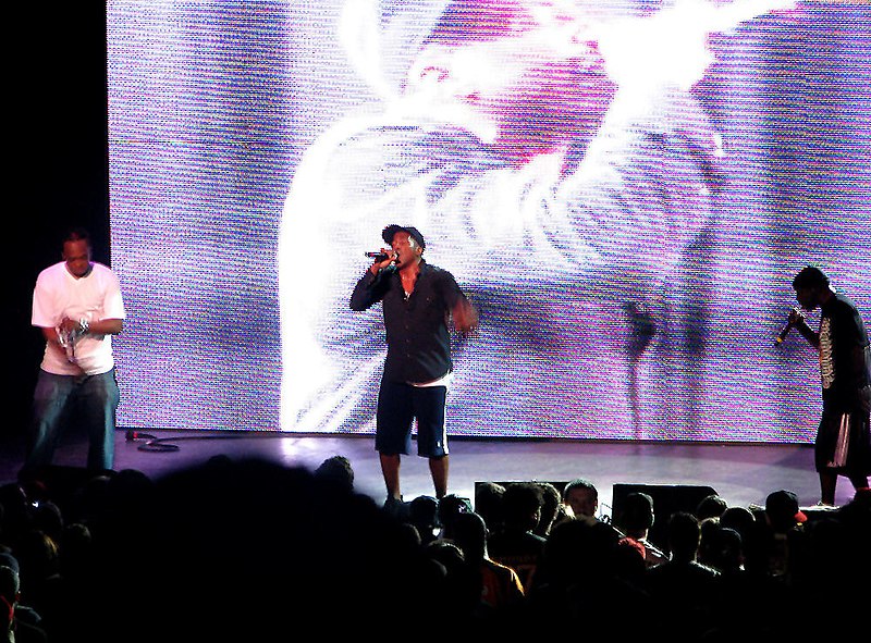 A Tribe Called Quest performing in 2009