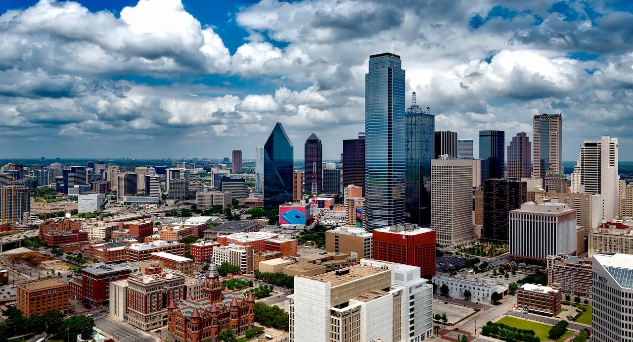 skyline view of Dallas
