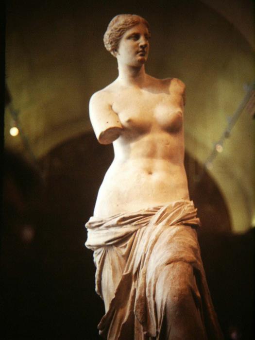 A sculpture of a woman with no arms