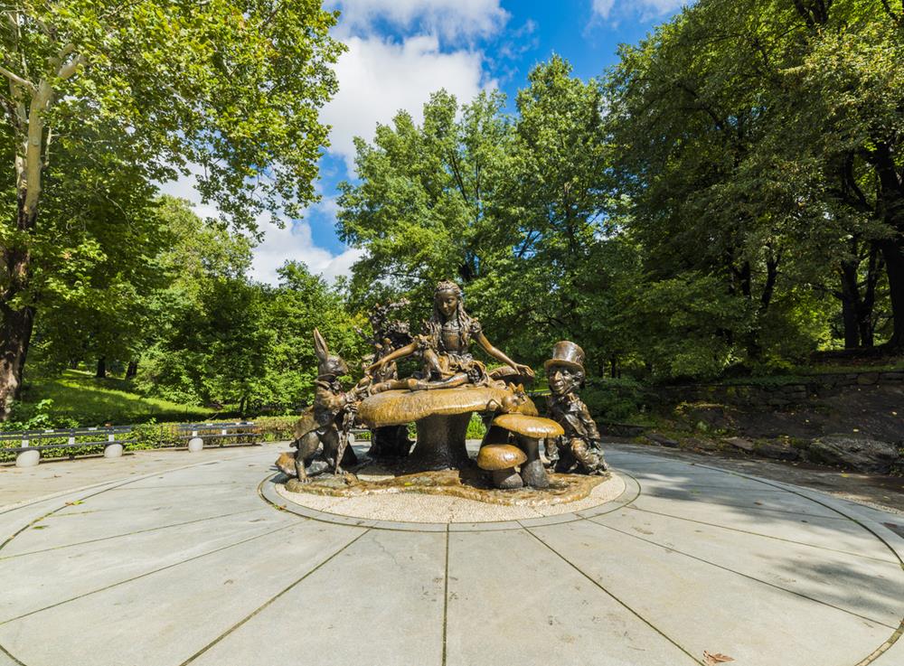 Alice in Wonderland Sculpture, Central Park