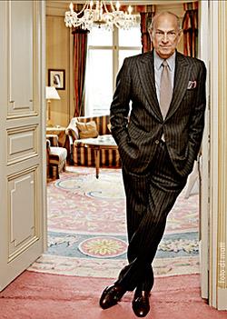 Oscar De La Renta's Timeless Elegance