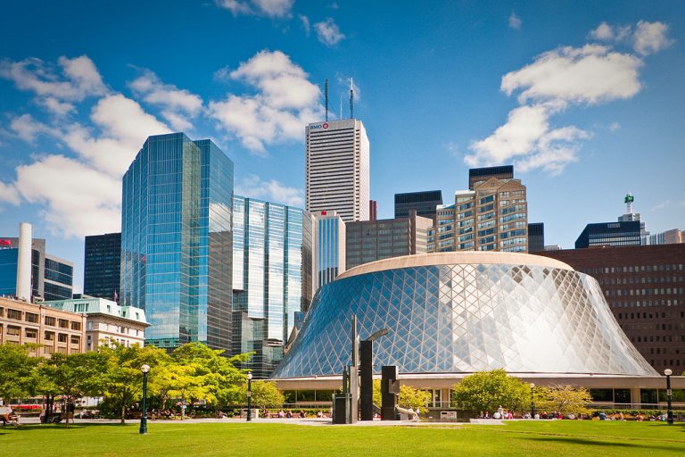 Roy Thomson Hall 768x512