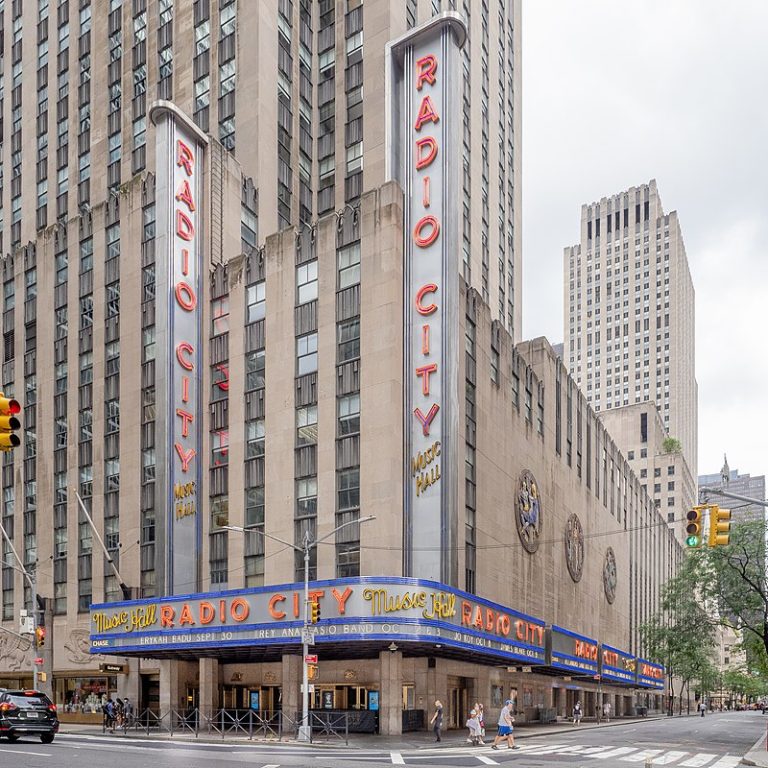 Radio City Music Hall 768x768