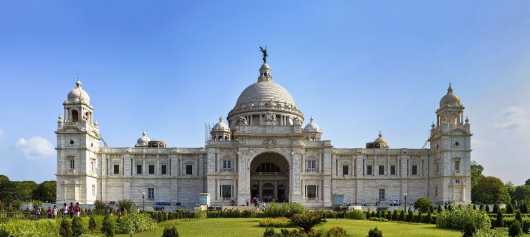 Victoria Memorial 768x344